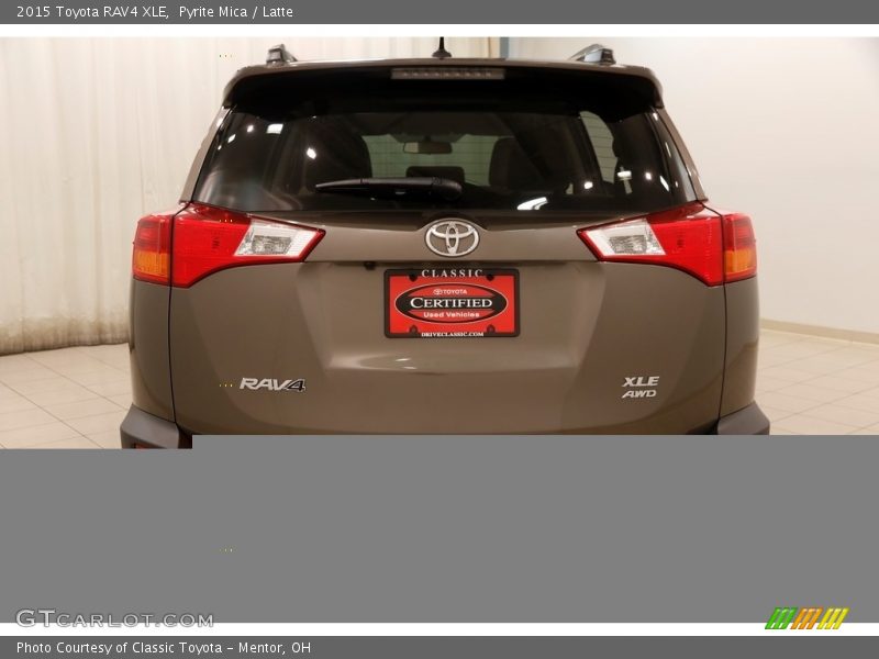 Pyrite Mica / Latte 2015 Toyota RAV4 XLE