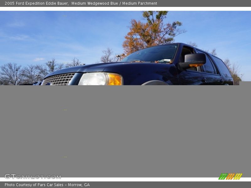 Medium Wedgewood Blue / Medium Parchment 2005 Ford Expedition Eddie Bauer