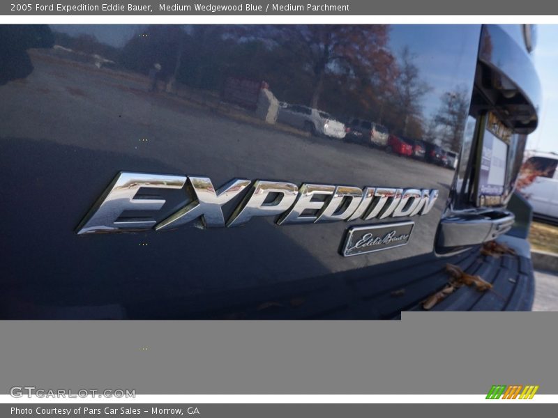 Medium Wedgewood Blue / Medium Parchment 2005 Ford Expedition Eddie Bauer