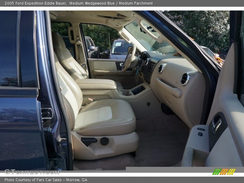 Medium Wedgewood Blue / Medium Parchment 2005 Ford Expedition Eddie Bauer