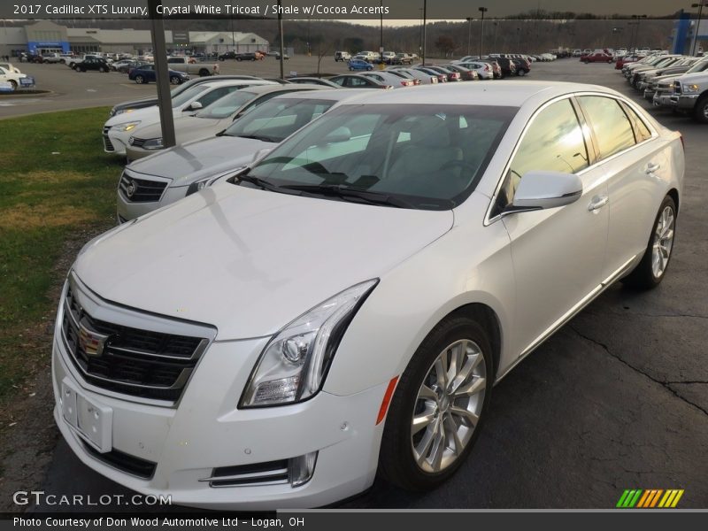 Crystal White Tricoat / Shale w/Cocoa Accents 2017 Cadillac XTS Luxury
