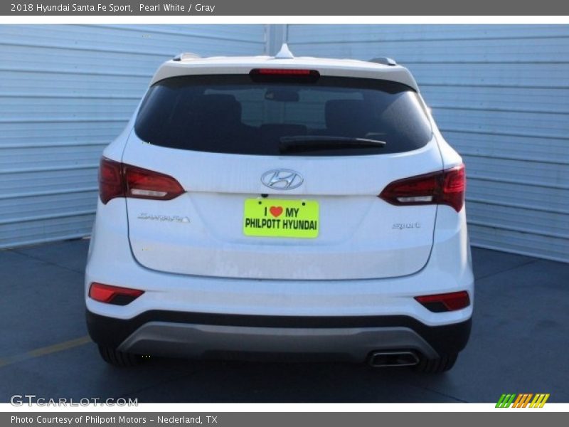Pearl White / Gray 2018 Hyundai Santa Fe Sport
