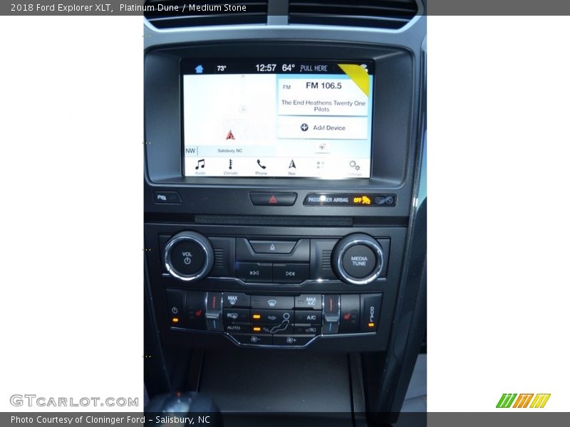 Platinum Dune / Medium Stone 2018 Ford Explorer XLT