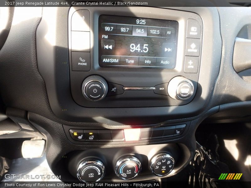 Granite Crystal Metallic / Black/Sandstorm 2017 Jeep Renegade Latitude 4x4