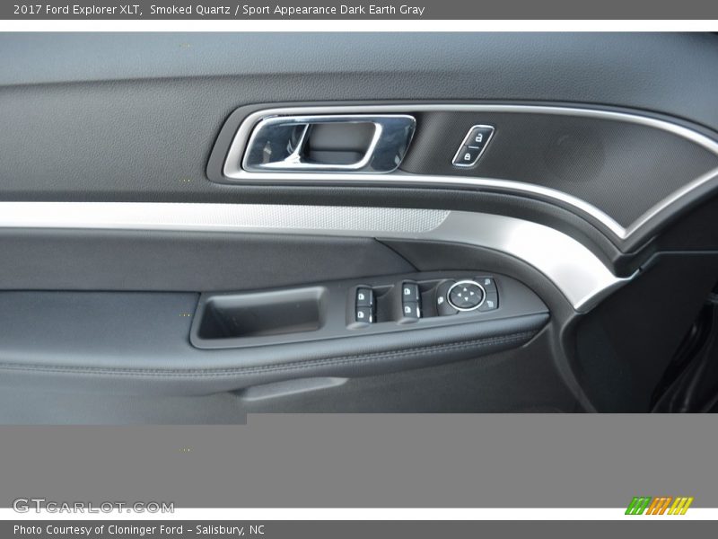 Smoked Quartz / Sport Appearance Dark Earth Gray 2017 Ford Explorer XLT