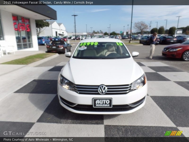 Candy White / Cornsilk Beige 2015 Volkswagen Passat SE Sedan