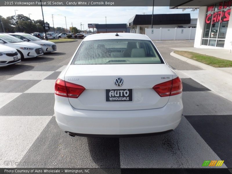 Candy White / Cornsilk Beige 2015 Volkswagen Passat SE Sedan
