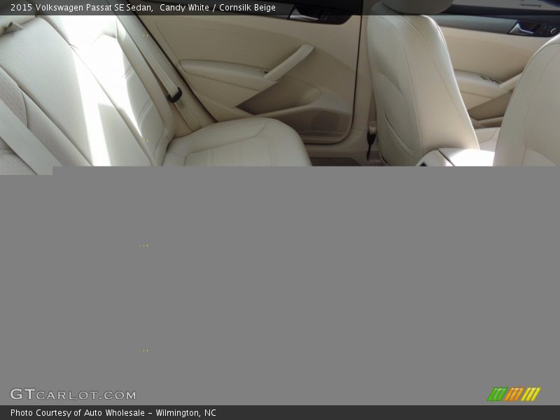 Candy White / Cornsilk Beige 2015 Volkswagen Passat SE Sedan