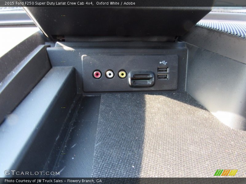 Oxford White / Adobe 2015 Ford F250 Super Duty Lariat Crew Cab 4x4