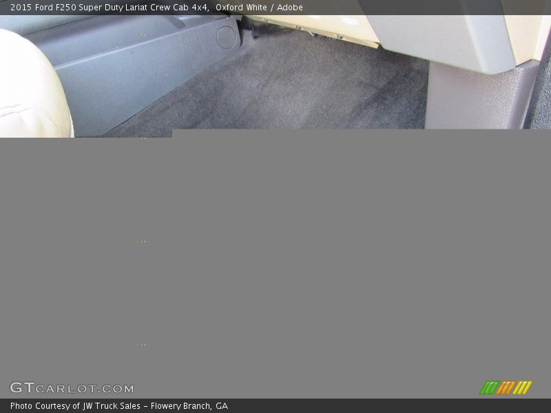 Oxford White / Adobe 2015 Ford F250 Super Duty Lariat Crew Cab 4x4