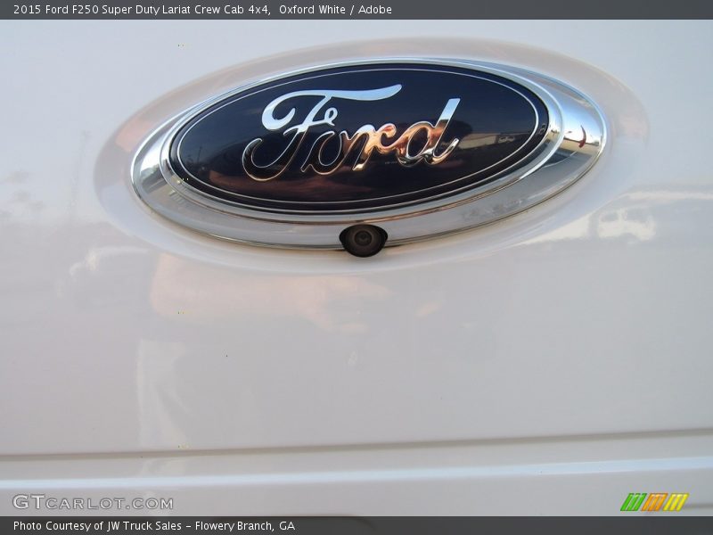 Oxford White / Adobe 2015 Ford F250 Super Duty Lariat Crew Cab 4x4