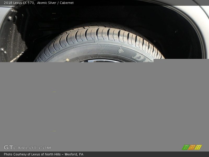Atomic Silver / Cabernet 2018 Lexus LX 570