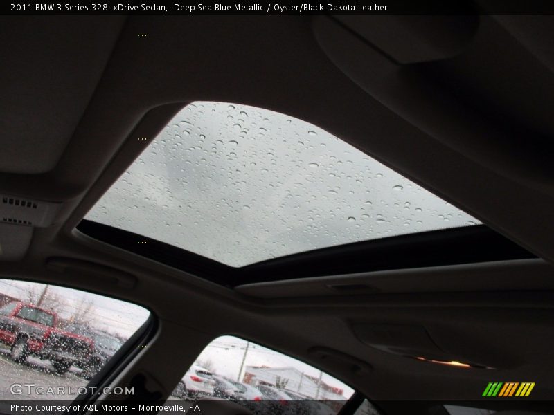 Deep Sea Blue Metallic / Oyster/Black Dakota Leather 2011 BMW 3 Series 328i xDrive Sedan