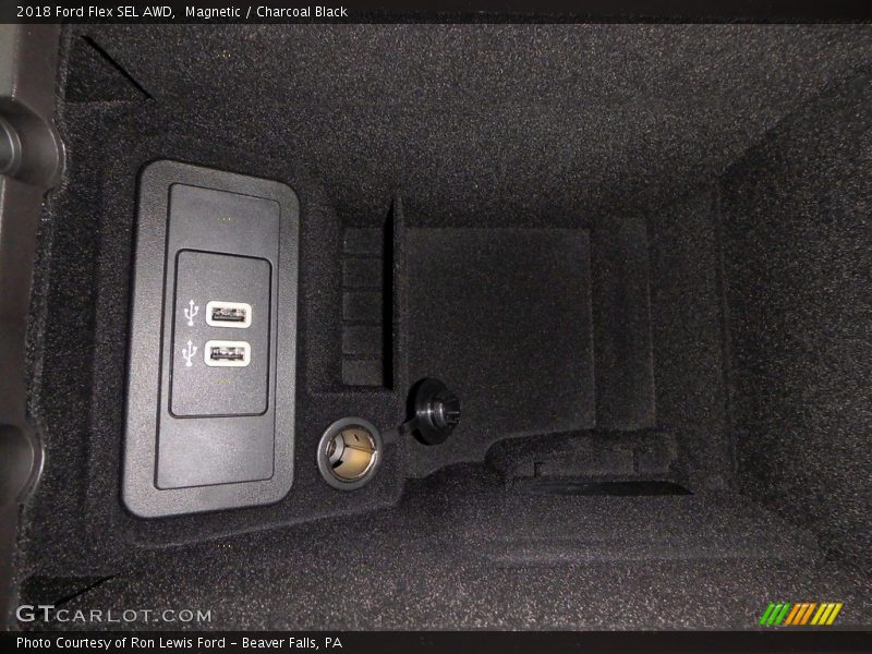 Magnetic / Charcoal Black 2018 Ford Flex SEL AWD