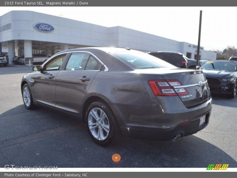 Magnetic Metallic / Dune 2015 Ford Taurus SEL