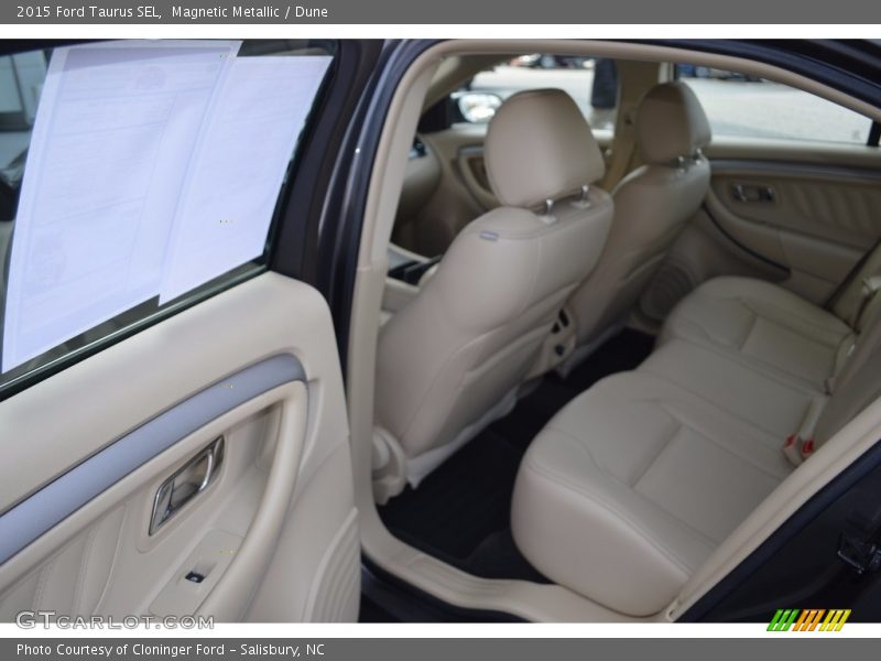 Magnetic Metallic / Dune 2015 Ford Taurus SEL
