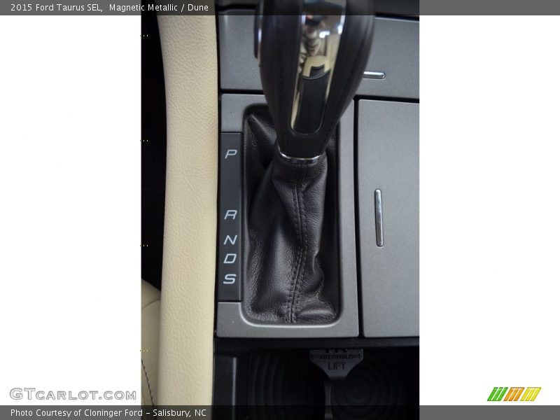 Magnetic Metallic / Dune 2015 Ford Taurus SEL