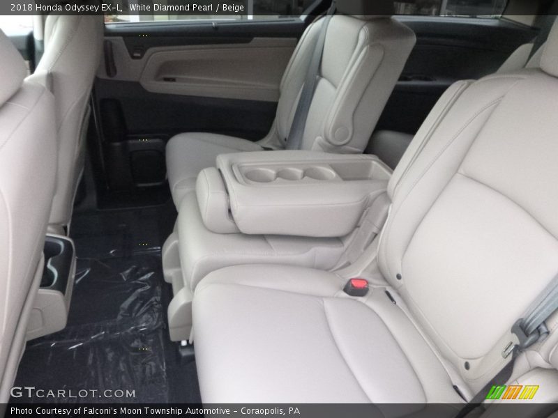 White Diamond Pearl / Beige 2018 Honda Odyssey EX-L
