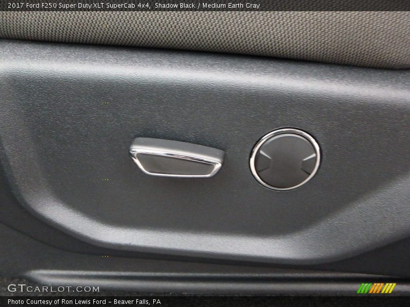 Shadow Black / Medium Earth Gray 2017 Ford F250 Super Duty XLT SuperCab 4x4