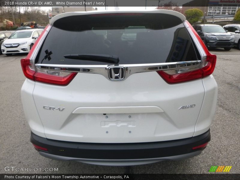 White Diamond Pearl / Ivory 2018 Honda CR-V EX AWD