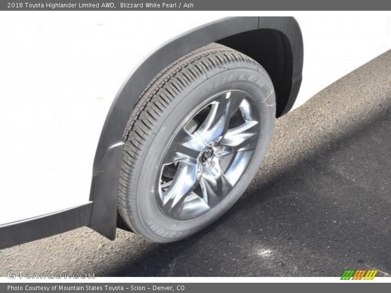 Blizzard White Pearl / Ash 2018 Toyota Highlander Limited AWD
