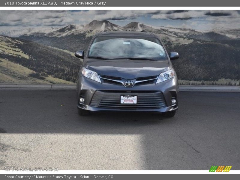 Predawn Gray Mica / Gray 2018 Toyota Sienna XLE AWD