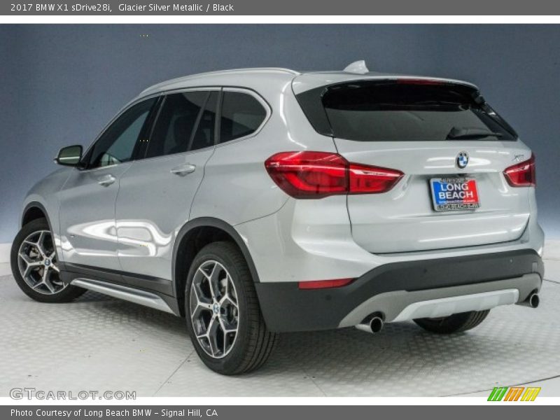 Glacier Silver Metallic / Black 2017 BMW X1 sDrive28i