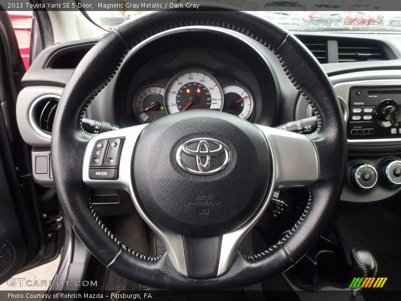 Magnetic Gray Metallic / Dark Gray 2013 Toyota Yaris SE 5 Door