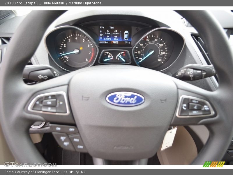 Blue Metallic / Medium Light Stone 2018 Ford Escape SE