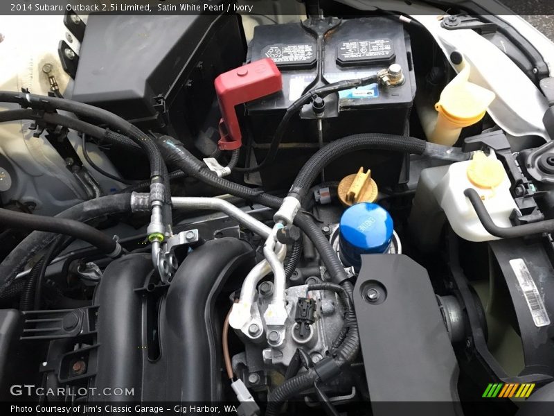 Satin White Pearl / Ivory 2014 Subaru Outback 2.5i Limited