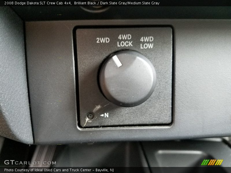 Brilliant Black / Dark Slate Gray/Medium Slate Gray 2008 Dodge Dakota SLT Crew Cab 4x4