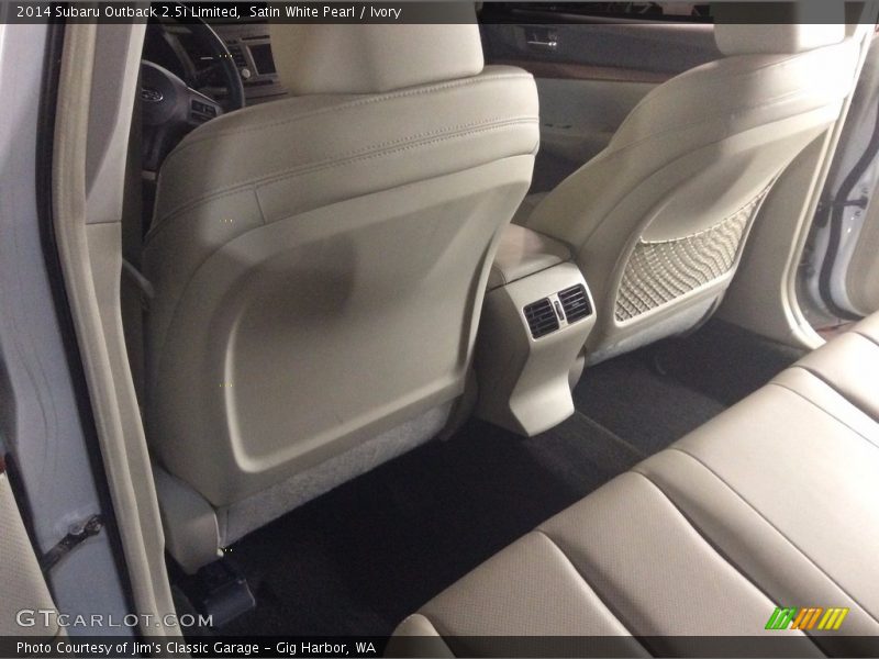 Satin White Pearl / Ivory 2014 Subaru Outback 2.5i Limited
