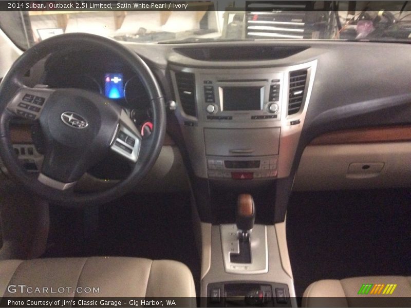 Satin White Pearl / Ivory 2014 Subaru Outback 2.5i Limited
