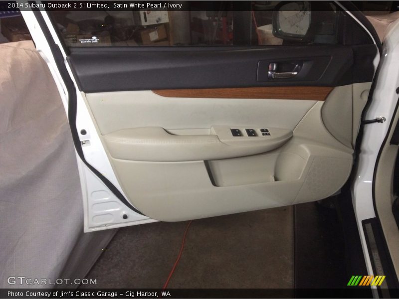 Satin White Pearl / Ivory 2014 Subaru Outback 2.5i Limited