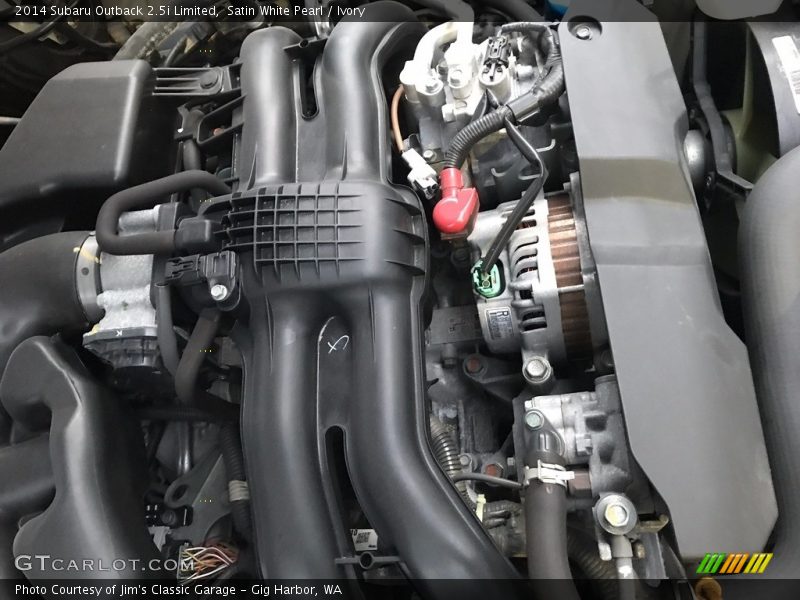 Satin White Pearl / Ivory 2014 Subaru Outback 2.5i Limited