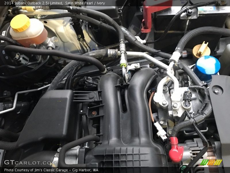 Satin White Pearl / Ivory 2014 Subaru Outback 2.5i Limited