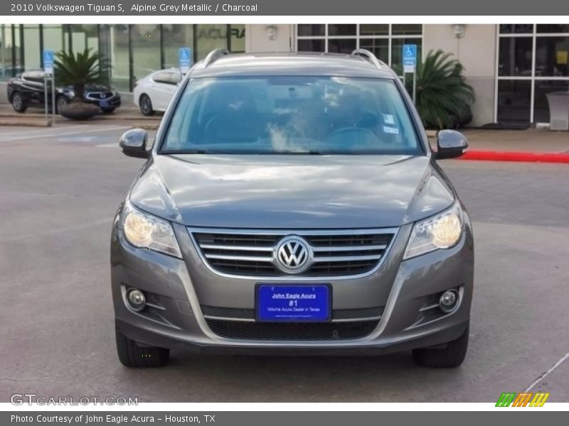 Alpine Grey Metallic / Charcoal 2010 Volkswagen Tiguan S