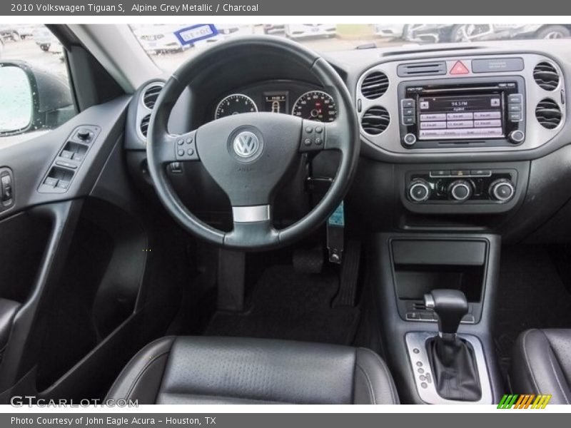 Alpine Grey Metallic / Charcoal 2010 Volkswagen Tiguan S