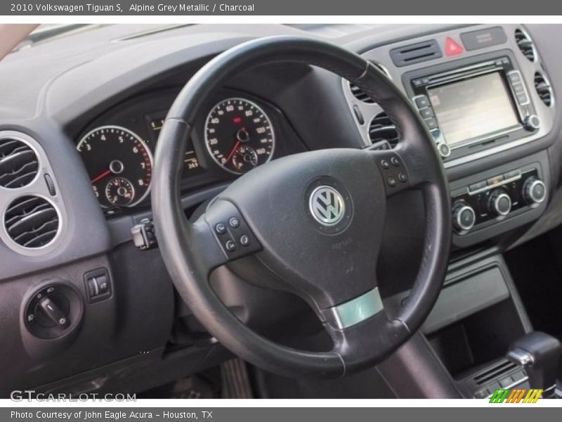 Alpine Grey Metallic / Charcoal 2010 Volkswagen Tiguan S