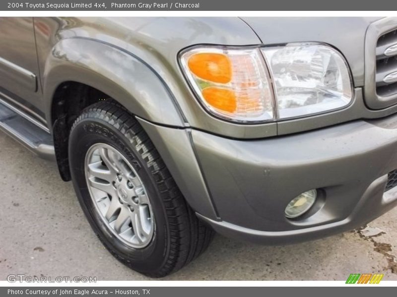 Phantom Gray Pearl / Charcoal 2004 Toyota Sequoia Limited 4x4