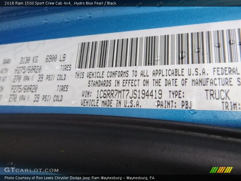 Hydro Blue Pearl / Black 2018 Ram 1500 Sport Crew Cab 4x4