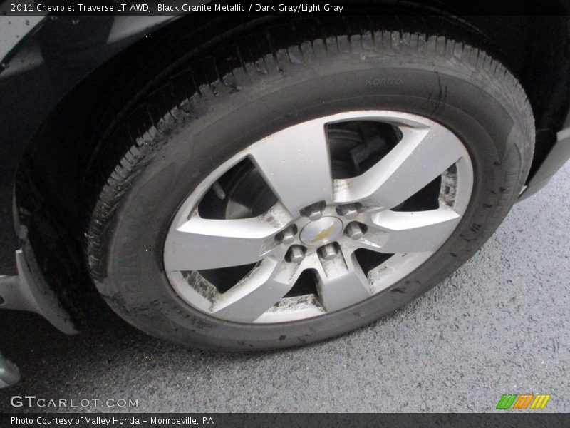 Black Granite Metallic / Dark Gray/Light Gray 2011 Chevrolet Traverse LT AWD