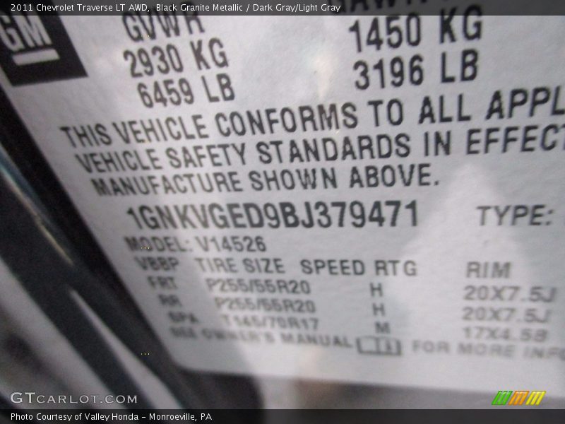 Black Granite Metallic / Dark Gray/Light Gray 2011 Chevrolet Traverse LT AWD