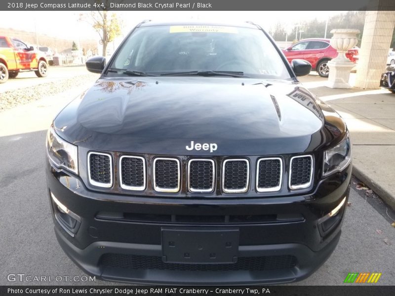 Diamond Black Crystal Pearl / Black 2018 Jeep Compass Latitude 4x4