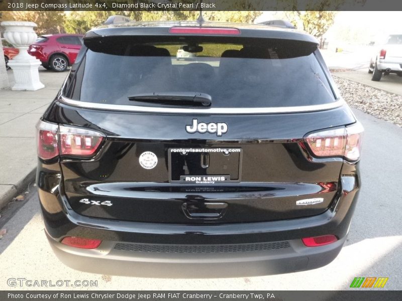 Diamond Black Crystal Pearl / Black 2018 Jeep Compass Latitude 4x4