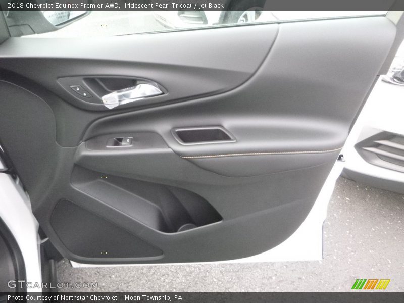 Iridescent Pearl Tricoat / Jet Black 2018 Chevrolet Equinox Premier AWD