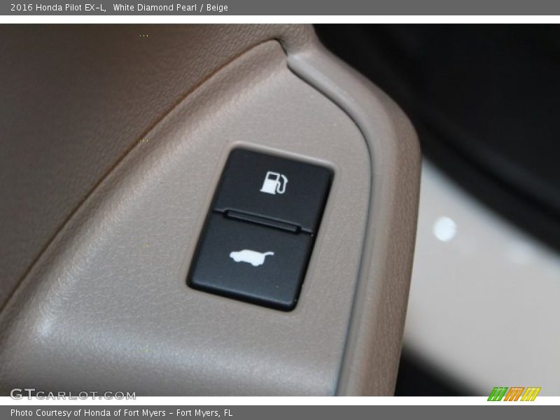White Diamond Pearl / Beige 2016 Honda Pilot EX-L