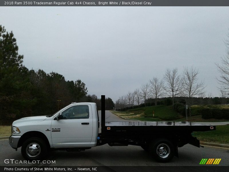 Bright White / Black/Diesel Gray 2018 Ram 3500 Tradesman Regular Cab 4x4 Chassis