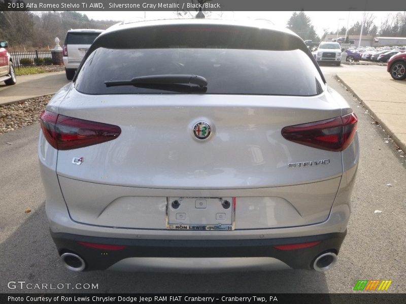 Silverstone Gray Metallic / Black/Black 2018 Alfa Romeo Stelvio Ti AWD