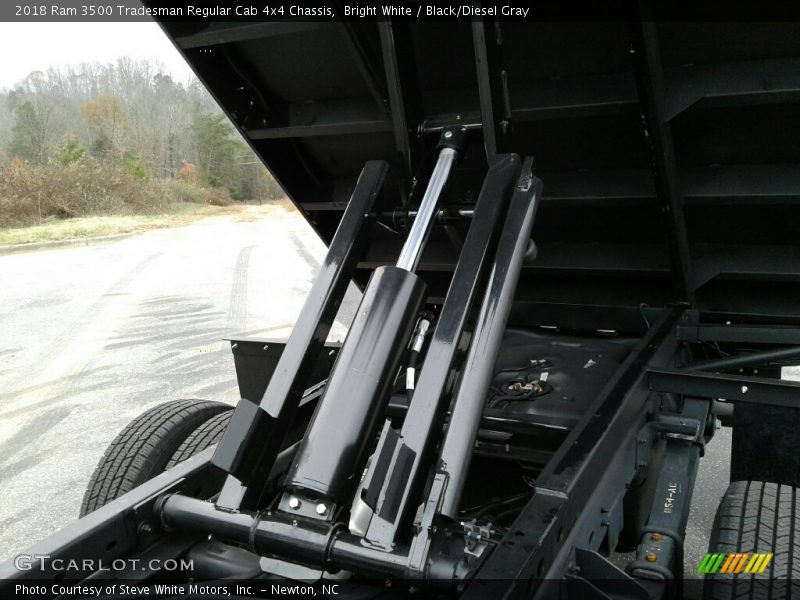 Bright White / Black/Diesel Gray 2018 Ram 3500 Tradesman Regular Cab 4x4 Chassis